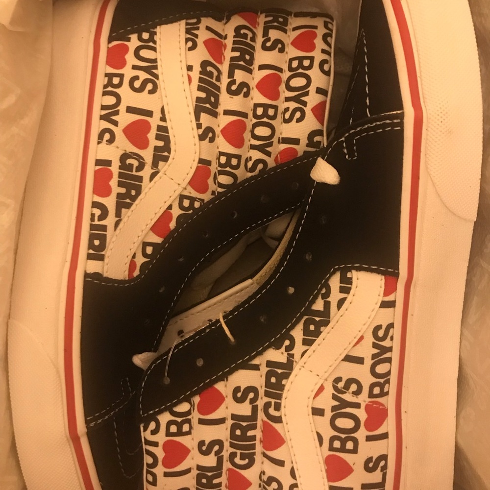 I love boys/I love girls vans
